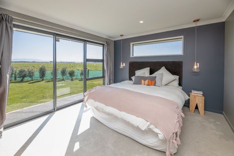 Photo of property in 7 Dundee Close, Darfield, 7510