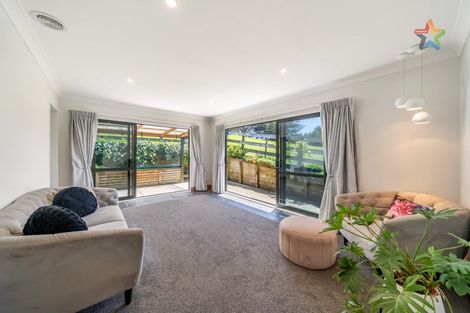Photo of property in 60 Kakariki Way, Whitemans Valley, Upper Hutt, 5371