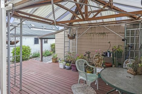 Photo of property in 76 Sawyers Arms Road, Northcote, Christchurch, 8052