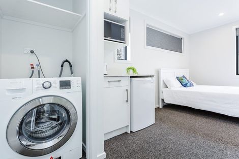 Photo of property in 7 King Edward Street, Kensington, Dunedin, 9012