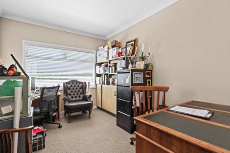 Photo of property in 46 Te Mata Road, Havelock North, 4130