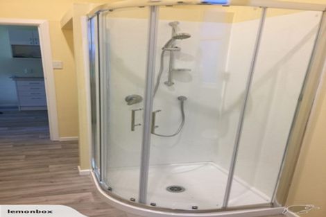 Photo of property in 196 Glenmore Street, Northland, Wellington, 6012