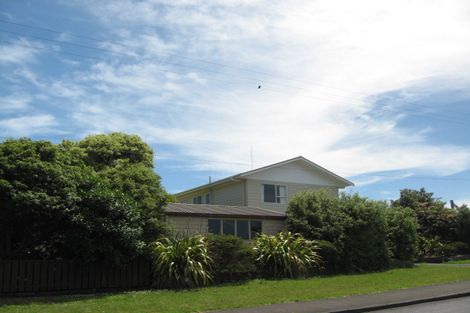 Photo of property in 3a Clarks Beach Road, Clarks Beach, 2122