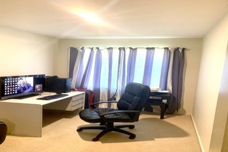 Photo of property in 5 Marsack Crescent, Halswell, Christchurch, 8025