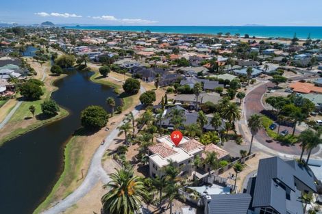 Photo of property in 24 Newport Key, Papamoa Beach, Papamoa, 3118