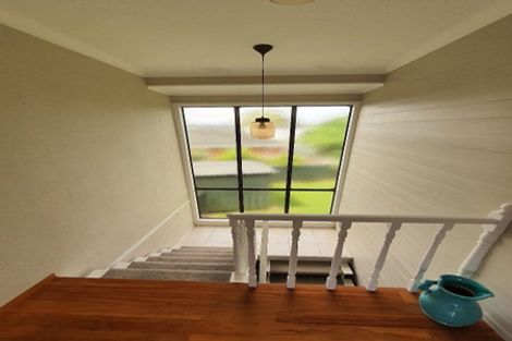 Photo of property in 227 Bucklands Beach Road, Bucklands Beach, Auckland, 2012