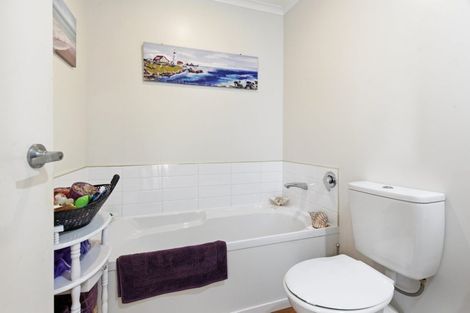Photo of property in 64 Duncan Terrace, Kilbirnie, Wellington, 6022