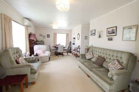 Photo of property in 77 Ormond Street, Woodville, 4920