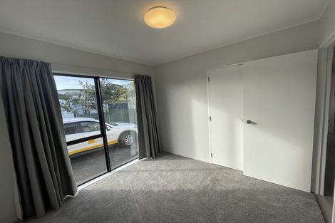 Photo of property in 1/46 Aviemore Drive, Highland Park, Auckland, 2010