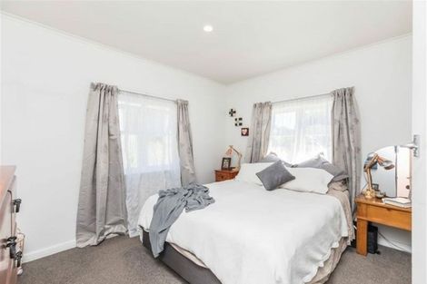 Photo of property in 1/65 Eskdale Road, Birkdale, Auckland, 0626