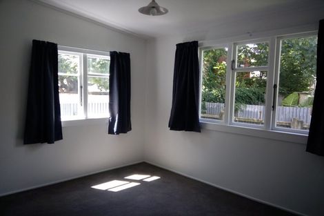 Photo of property in 8 Rolleston Street, Hokowhitu, Palmerston North, 4410
