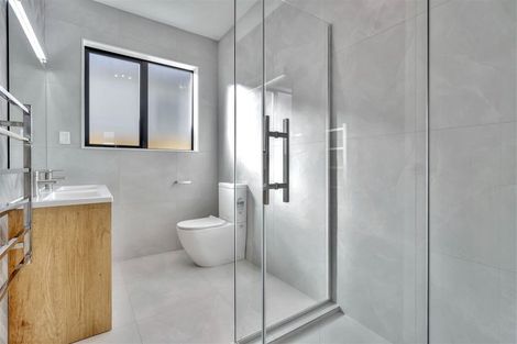 Photo of property in 12 Woven Place, Karaka, Papakura, 2113