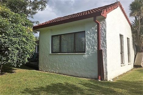 Photo of property in 2/17 Diorella Drive, Clover Park, Auckland, 2019