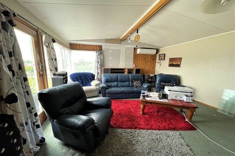 Photo of property in 23 Gorge Road, Clinton, 9534