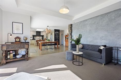 Photo of property in 73a Belk Road South, Omanawa, 3173