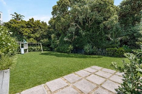 Photo of property in 11 Audrey Road, Takapuna, Auckland, 0620