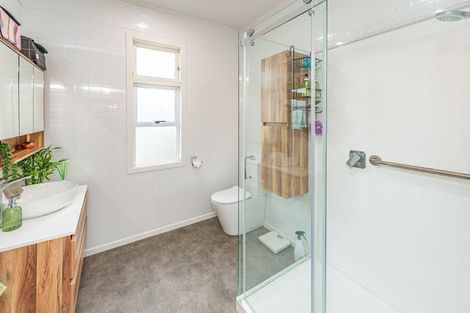 Photo of property in 23 Harris Street, Marton, 4710