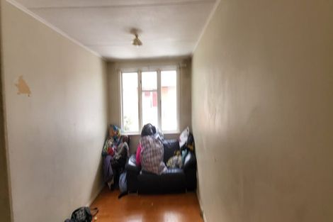 Photo of property in 1/26 Calvert Street, Papakura, 2110