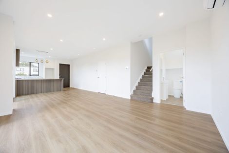 Photo of property in 18a Winfield Road, Kumeu, 0810