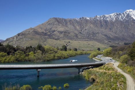 Photo of property in 13 Old Homestead Place, Kawarau Falls, Queenstown, 9300