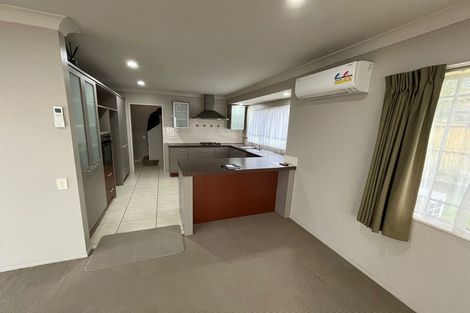 Photo of property in 66 Blackwood Drive, Wattle Downs, Auckland, 2103