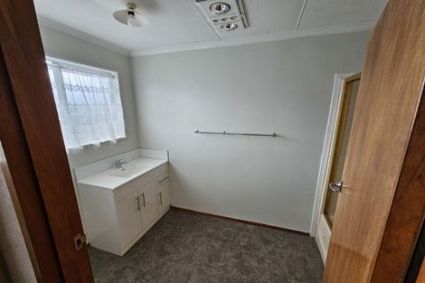 Photo of property in 1/10 Ropiha Street, Fitzroy, New Plymouth, 4312