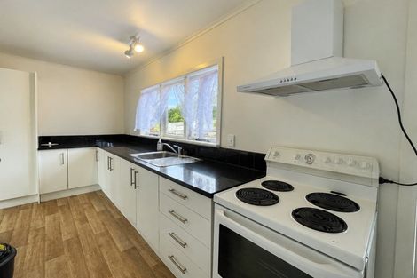 Photo of property in 43 Hallberry Road, Mangere East, Auckland, 2024