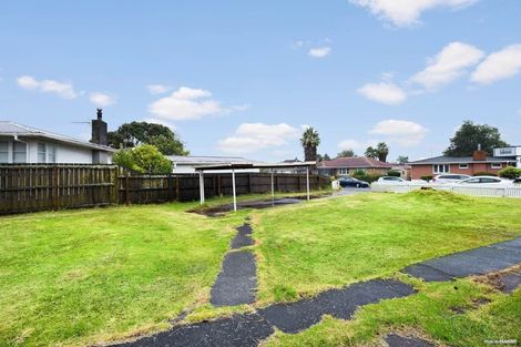 Photo of property in 15 Te Kanawa Crescent, Henderson, Auckland, 0610