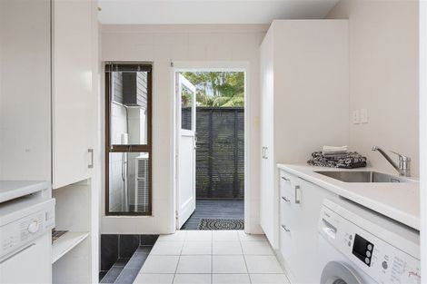 Photo of property in 26 Aberdeen Road, Campbells Bay, Auckland, 0620