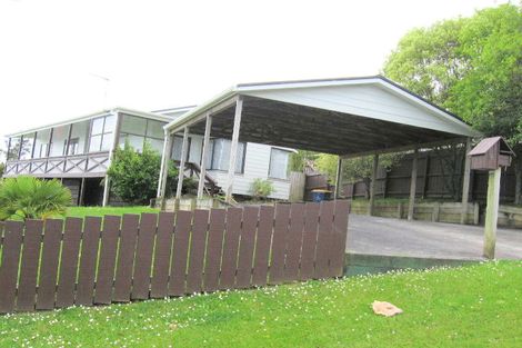 Photo of property in 8 Danube Lane, Glen Eden, Auckland, 0602