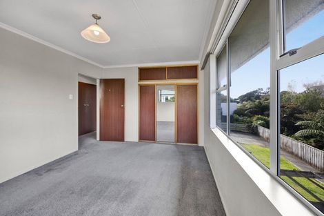 Photo of property in 17 Frankley Road, Westown, New Plymouth, 4310