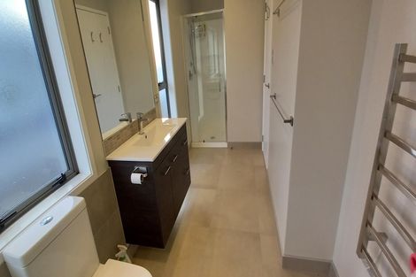 Photo of property in 215 Wainui Road, Silverdale, 0932