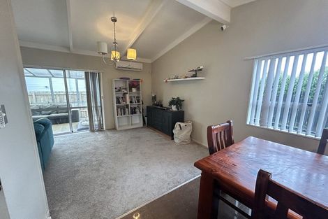 Photo of property in 4b Smiths Avenue, Papakura, 2110