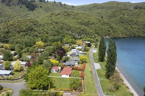 Photo of property in 11 Keitha Place, Kinloch, Taupo, 3377