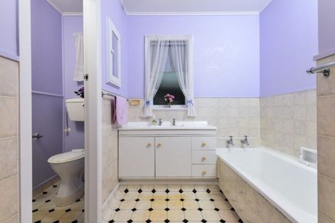 Photo of property in 7 Cedar Place, Hillcrest, Hamilton, 3216