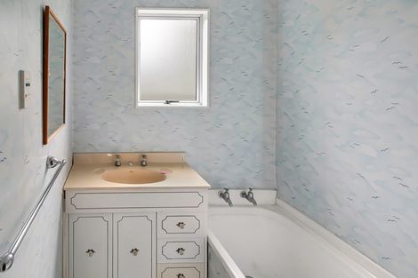 Photo of property in 8 Shortt Street, Foxton Beach, Foxton, 4815