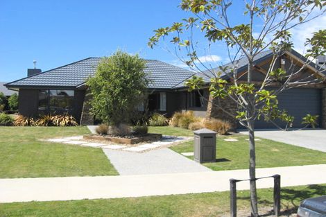 Photo of property in 11 Annaby Drive, Northwood, Christchurch, 8051