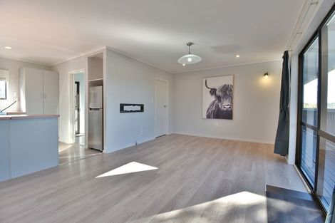 Photo of property in 21 Teignmouth Street, Abbotsford, Dunedin, 9018