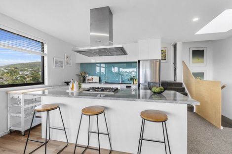 Photo of property in 34 Delhi Crescent, Khandallah, Wellington, 6035