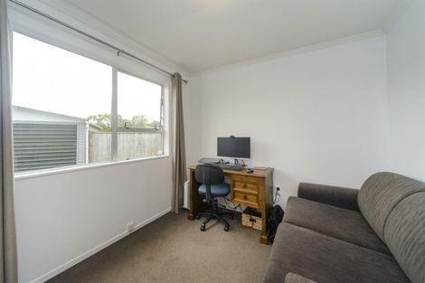 Photo of property in 77 Kaimanawa Street, Kelvin Grove, Palmerston North, 4414