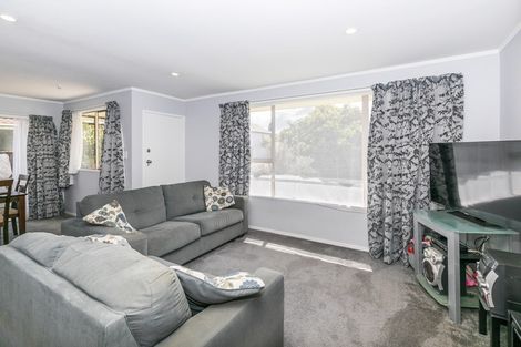 Photo of property in 9 Page Place, Hamilton East, Hamilton, 3216