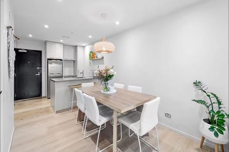 Photo of property in Queen's Residences, 201/8 Airedale Street, Auckland Central, Auckland, 1010