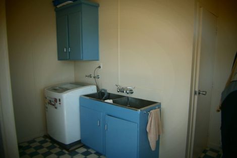 Photo of property in 1/1369 Dominion Extension, Mount Roskill, Auckland, 1041