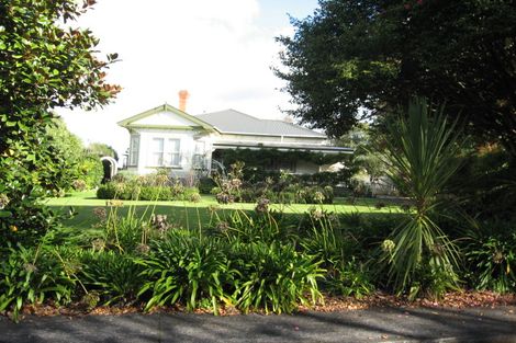 Photo of property in 7 Bridge Street, Tirau, 3410