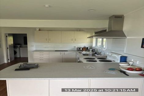 Photo of property in 10 Arahanga Grove, Maupuia, Wellington, 6022