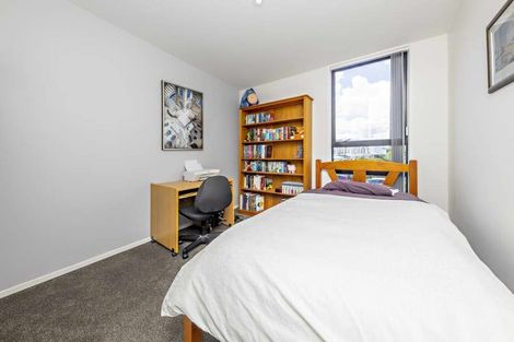 Photo of property in 11 Walsh Road, Papakura, 2110