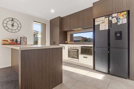 Photo of property in 3 Taffe Crescent, Pyes Pa, Tauranga, 3112