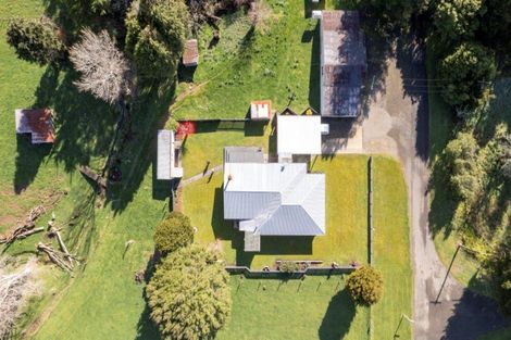 Photo of property in 10 Bright Street, Eketahuna, 4900