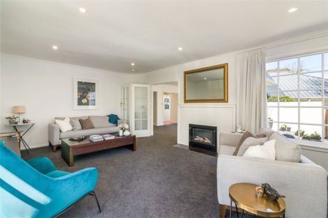 Photo of property in 11 Joyce Crescent, Ilam, Christchurch, 8041