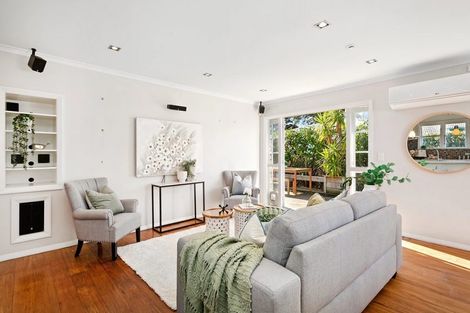 Photo of property in 1044a High Street, Avalon, Lower Hutt, 5011